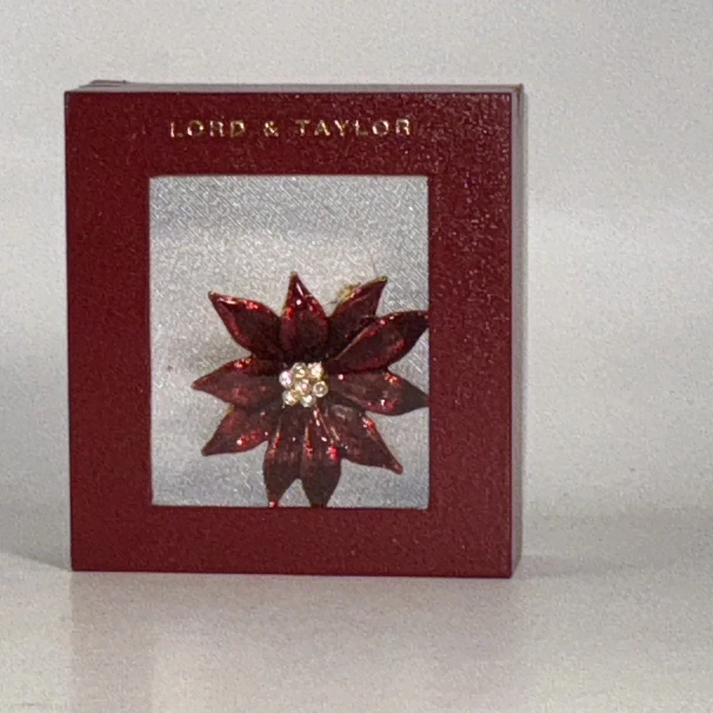 Lord & Taylor Poinsettia Pin Brooch New In Box